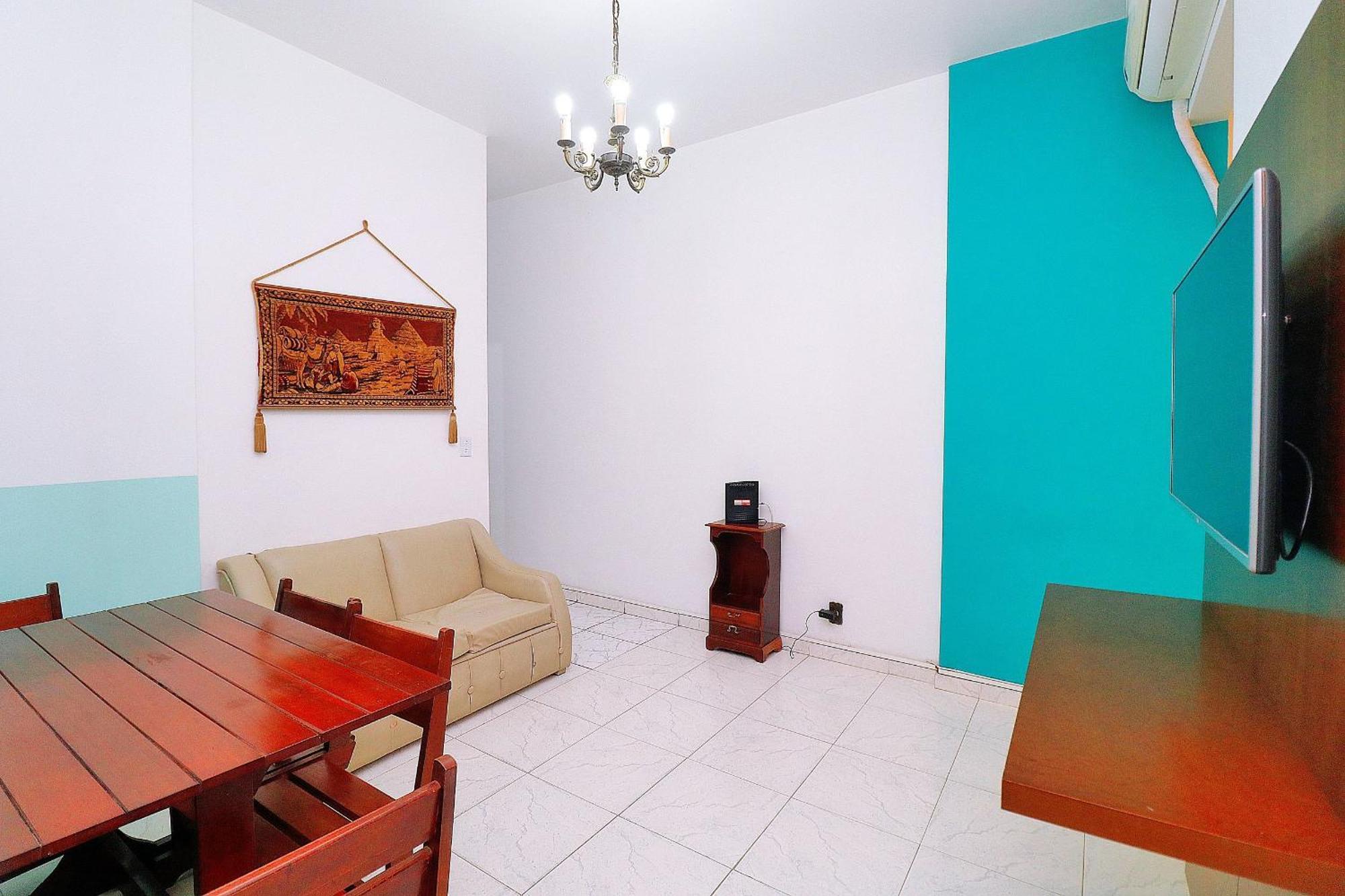 Apartamento 2 Quartos No Leme P/ 4 Pessoas Rio de Janeiro